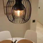 Krisjana Valdemara - Center Newly Renovated Apartman Riga