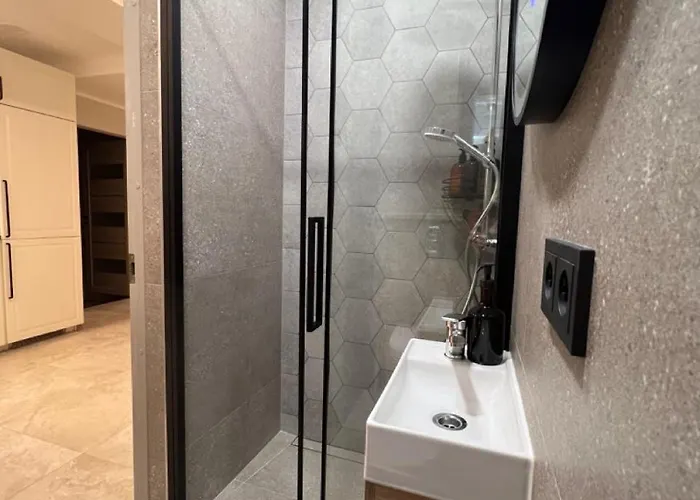 Krisjana Valdemara - Center Newly Renovated *