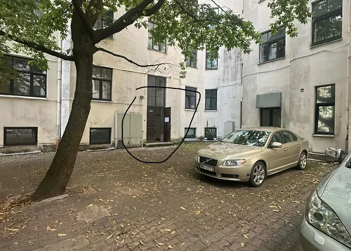 Dzīvoklis Krisjana Valdemara - Center Newly Renovated Riga