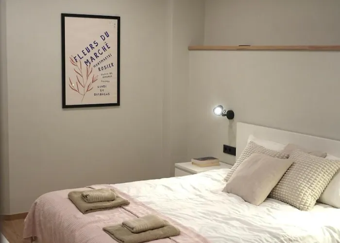 Dzīvoklis Krisjana Valdemara - Center Newly Renovated *